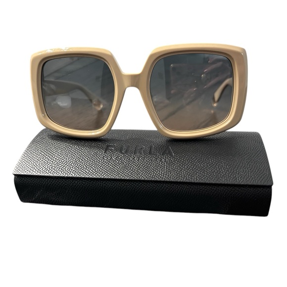 Furla Square Frame Sunglasses Authentic main image 8
